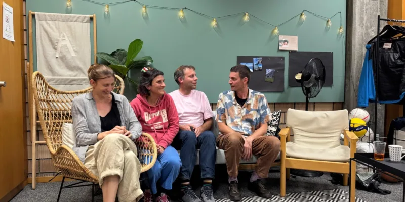 Das Bild zeigt den Vorstand der Fraktion TTG. Von links nach rechts sind dies Lea, Sabine, Christopf, Claude, Lukas